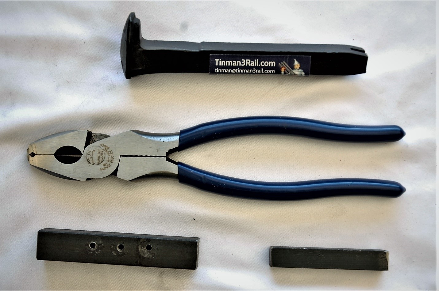 and tie tightening tools pliers with pin installation Jig O27 gauge track kit 